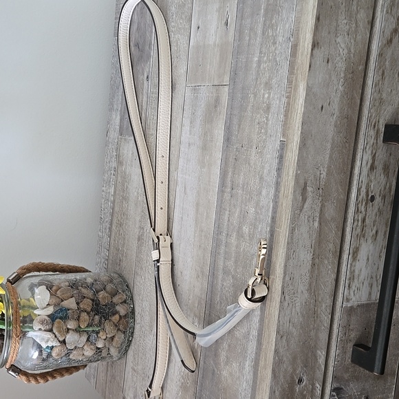 Kate Spade Ivory Satchel Bag - Picture 11 of 11